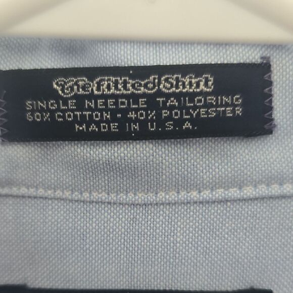 Claybrooke Fitted Men's Light Blue Dress Shirt - Picture 4 of 4